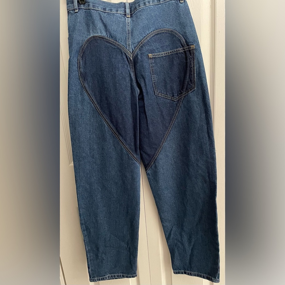 Area High Rise Jeans - Picture 13 of 14